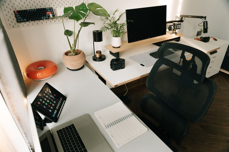 Easy Tips to Organize Your Home Office for Comfort and Productivity